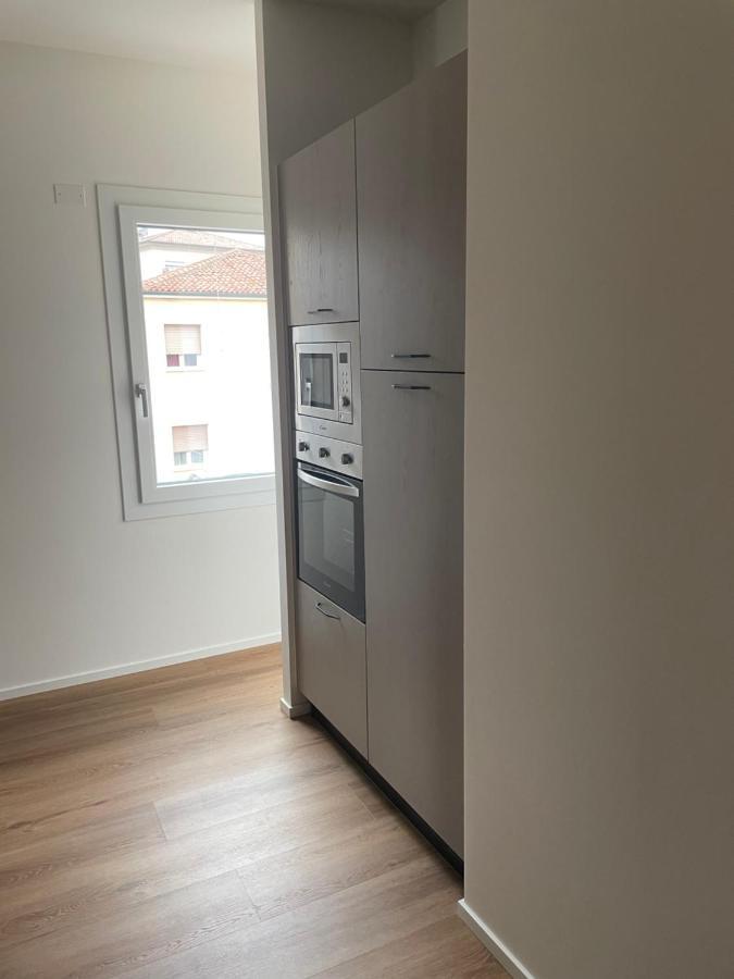 G83Home-Appartamento Moderno In Zona Fiera Vicenza Exterior photo